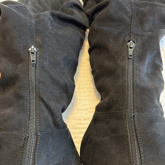 Charles by Charles David Black Point-toe Womens Boots Size 6M - Picture 10 of 13